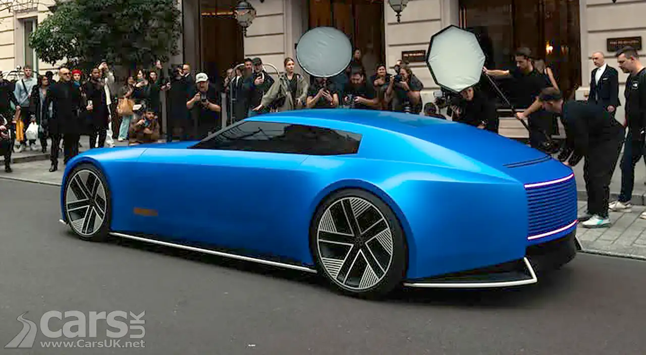 Electric Jaguar Type 00 Concept STRUTS its stuff at Paris Fashion Week